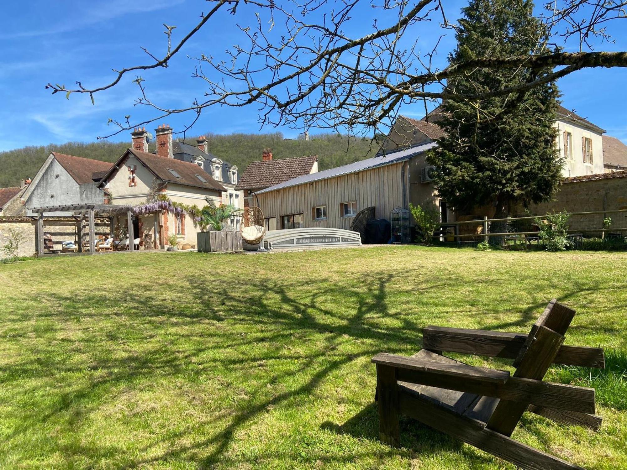 Pool House-L'Hirondelle De Sermizelles- Grand Jardin, Calme Et Nature Aux Portes Du Morvan Eksteriør billede